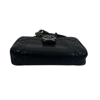 Chanel Boy Reverso Mini Pochette schwarz Kalbsleder / sehr gut Chanel