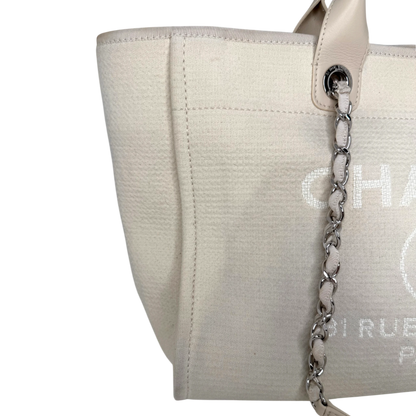 Chanel Deauville mittelgroße Tasche beige silberne Hardware 2022 / gut Chanel