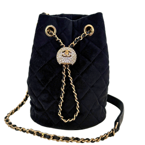 Chanel Velvet Pearl Crush Mini Trekkoordtassen