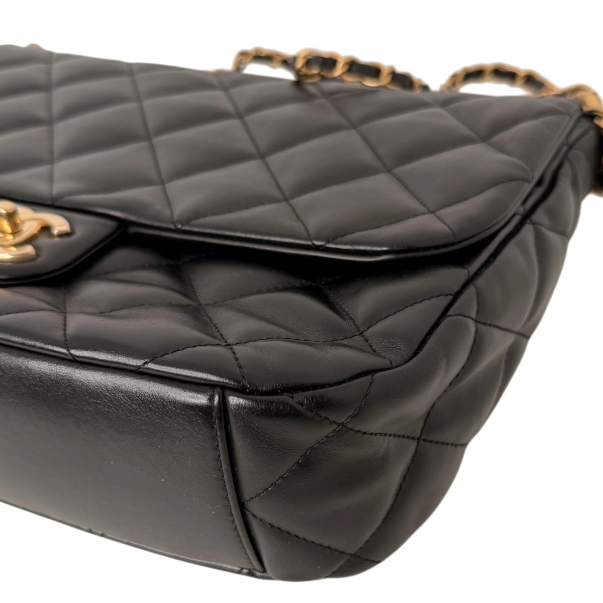 Chanel Maxi Flapbag 2024 glänzendes Kalbsleder GHW schwarz / neuwertig Chanel