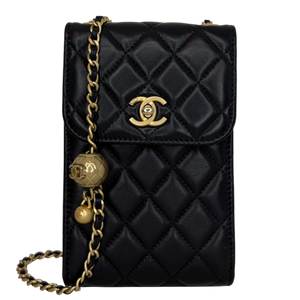 Chanel Pearl Crush telefoonhouder met ketting lamsleer zwart fullset