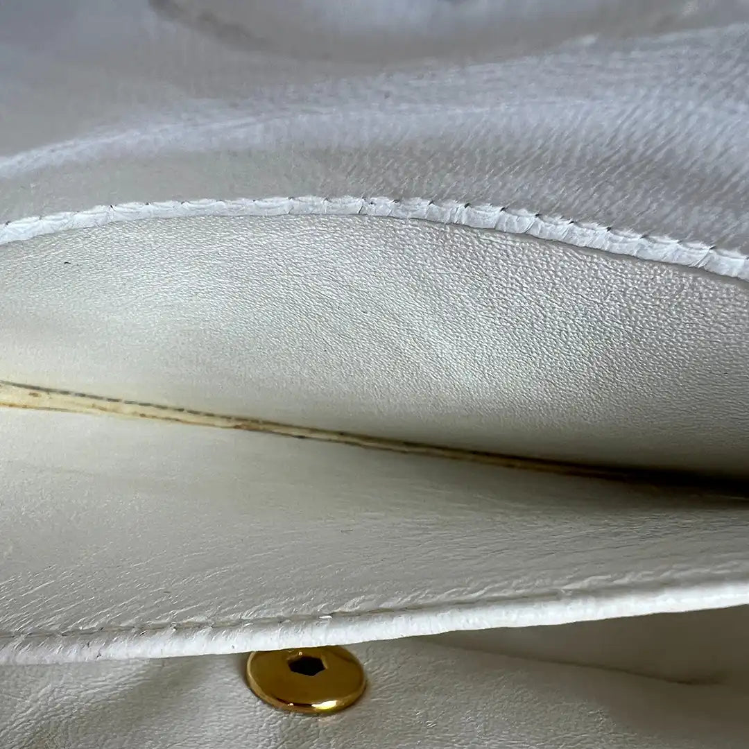 Chanel Timeless Mini Vintage weiss Leder goldene Hardware / gut Echtheitscheck