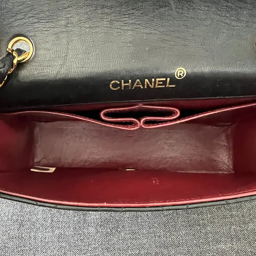 Chanel Timeless Classic Mini Tasche schwarz Vintage / sehr gut Chanel
