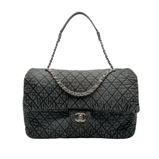 Chanel Timeless XXL Washed Denim limitierte Sammleredition / neuwertig Chanel