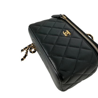 Chanel Vanity with Chain Pearl Crush Lammleder Schwarz Gold