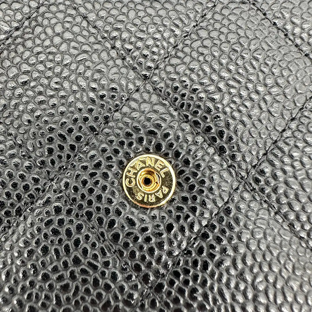 Chanel Wallet on Chain Bag Kaviar Leder schwarz goldene Hardware / neuwertig Chanel