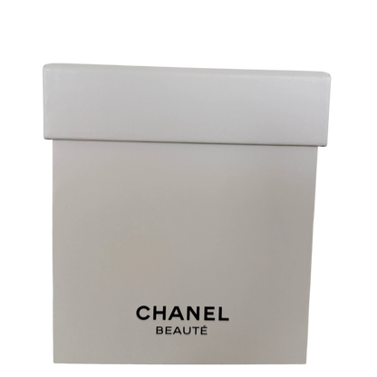 Chanel Schneekugel 2023 Gold / neuwertig Chanel
