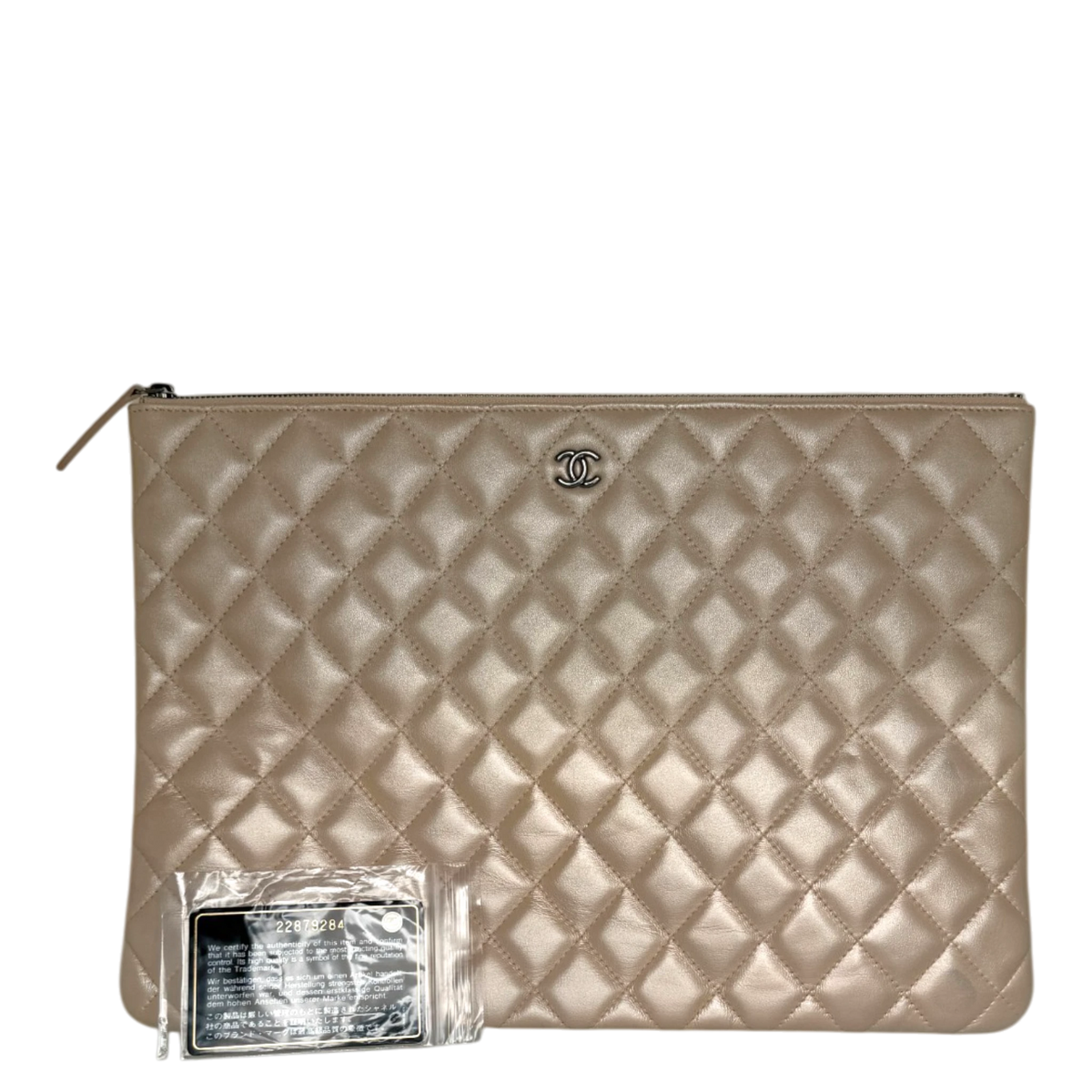 Chanel O Case Clutch Large Lammleder Beige Metallic Ruthenium Chanel