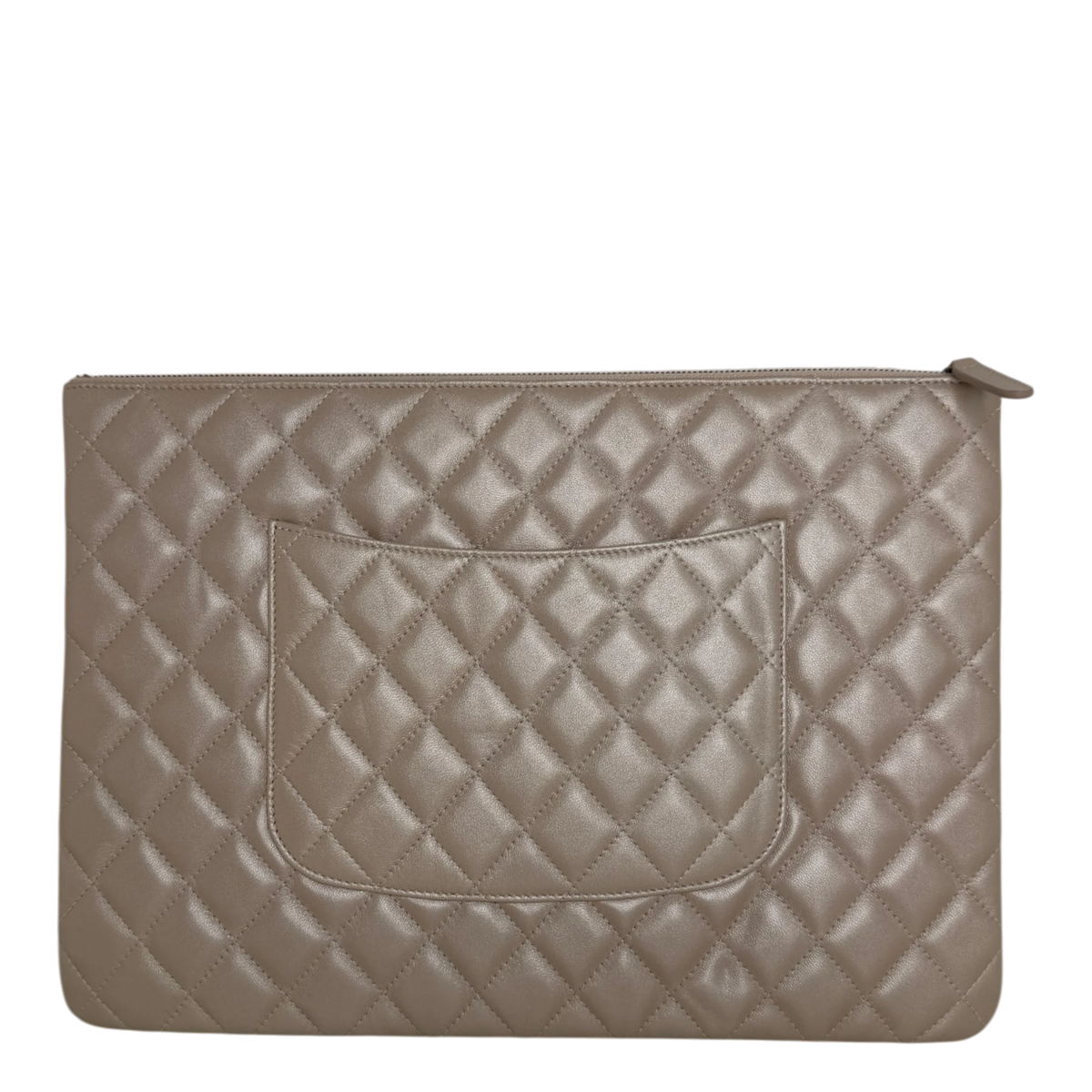 Chanel O Case Clutch Large Lammleder Beige Metallic Ruthenium Chanel