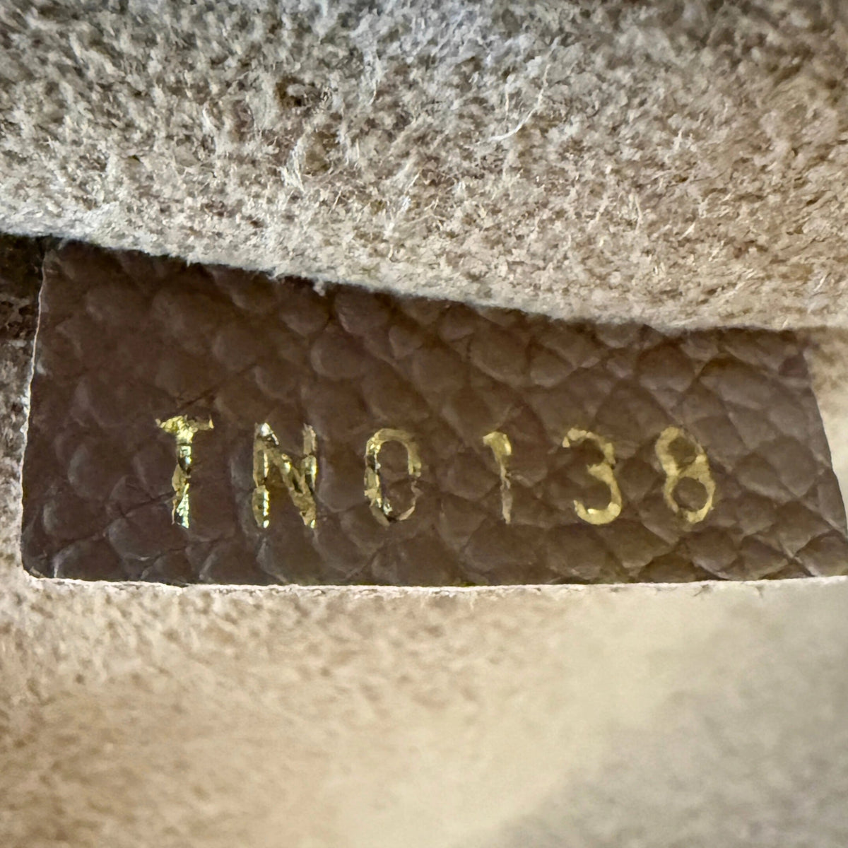 Louis Vuitton Daily Pouch Sesame Monogram Canvas Braun / neuwertig Louis Vuitton