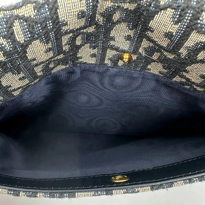 Dior 30 Montaigne Avenue Clutch mit Umschlagklappe / sehr gut Dior