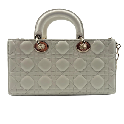 Dior Lady D-Joy mittelgroß Latte Lammleder Echtheitscheck.de
