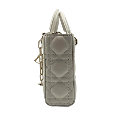 Dior Lady D-Joy mittelgroß Latte Lammleder Echtheitscheck.de