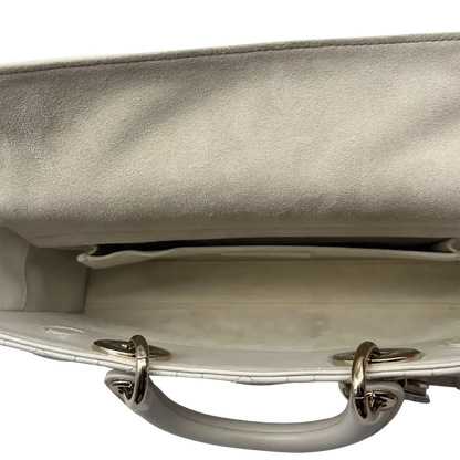 Dior Lady D-Joy mittelgroß Latte Lammleder Echtheitscheck.de