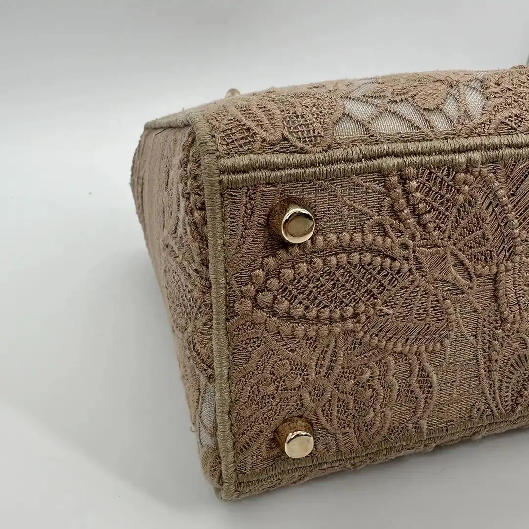 Dior Lady D-Lite Tasche Medium beige / neuwertig Dior
