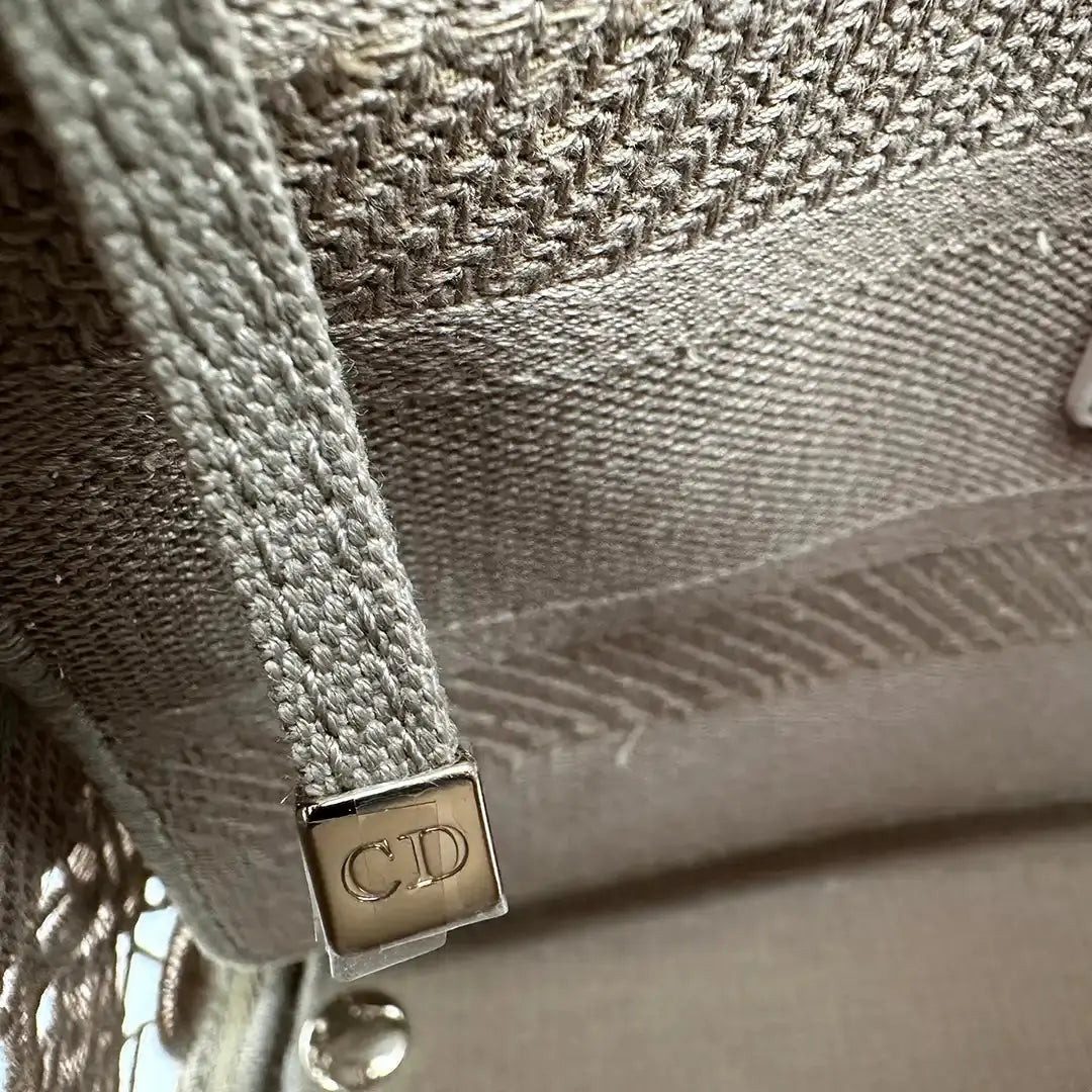 Dior Lady D-Lite Tasche Medium beige / neuwertig Dior