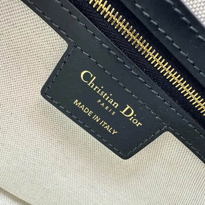 Dior Mittelgroße D-Vibe Bowlingtasche 2024 / ungetragen Dior
