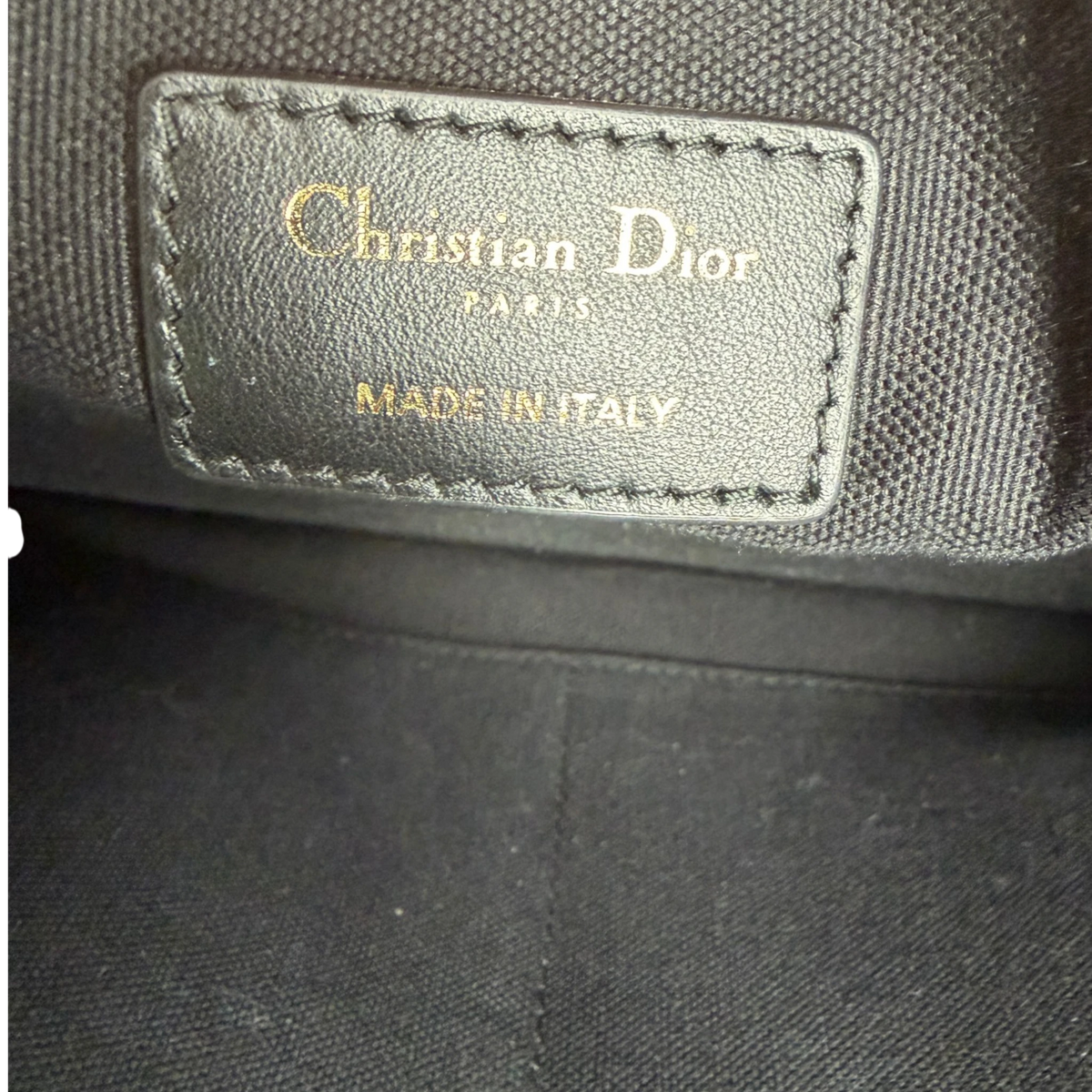 Dior Book Tote Medium Dior Zodiac Stickerei Latte Multicolor Schwarzes Leder mit Schulterriemen 2024 Dior