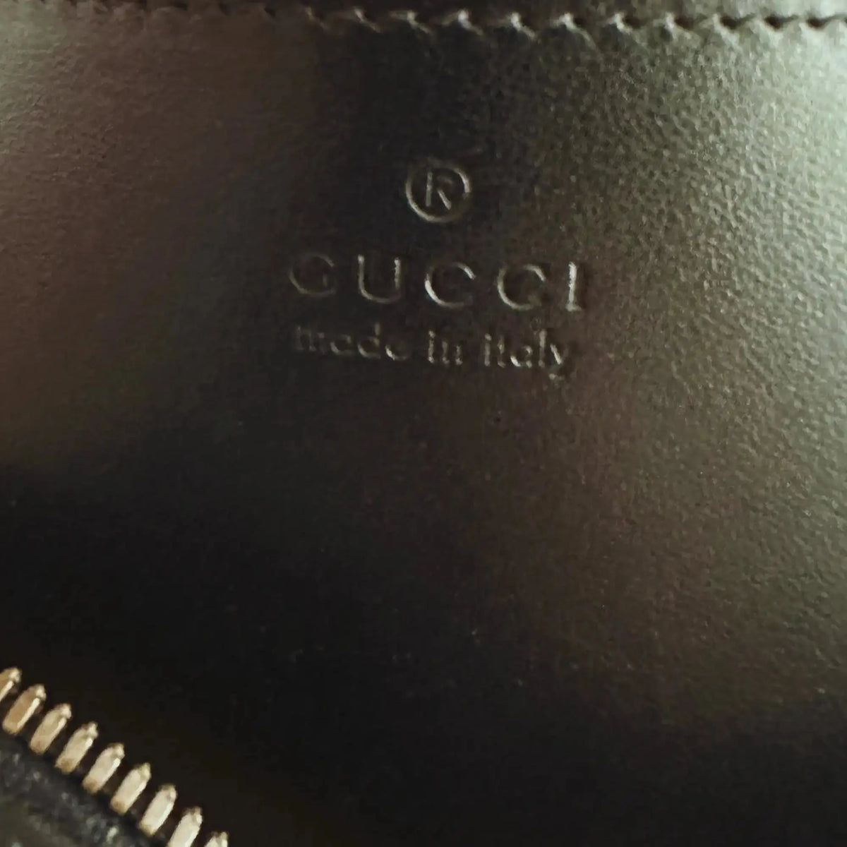 Gucci GG Marmont schwarz Leder Small / neuwertig Gucci