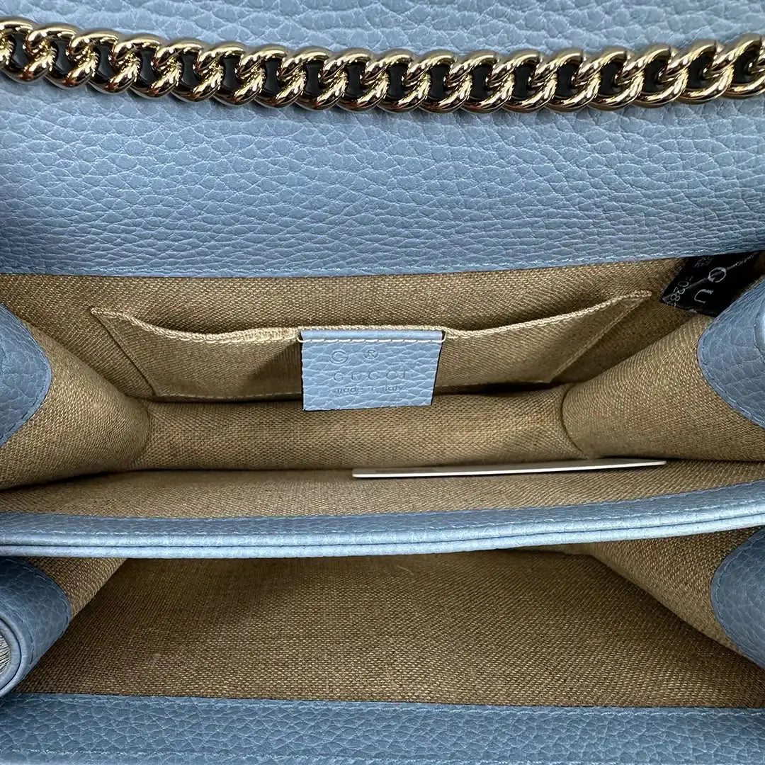 Gucci Interlocking G Small Schultertasche hellblau Leder / neuwertig Gucci
