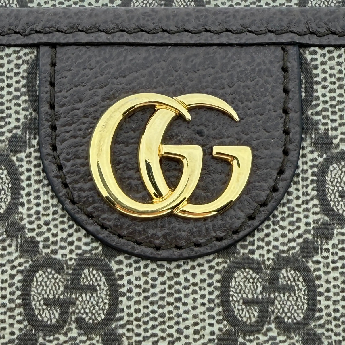 Gucci Schultertasche Ophidia GG Mini aus Canvas Braun / neuwertigt Gucci
