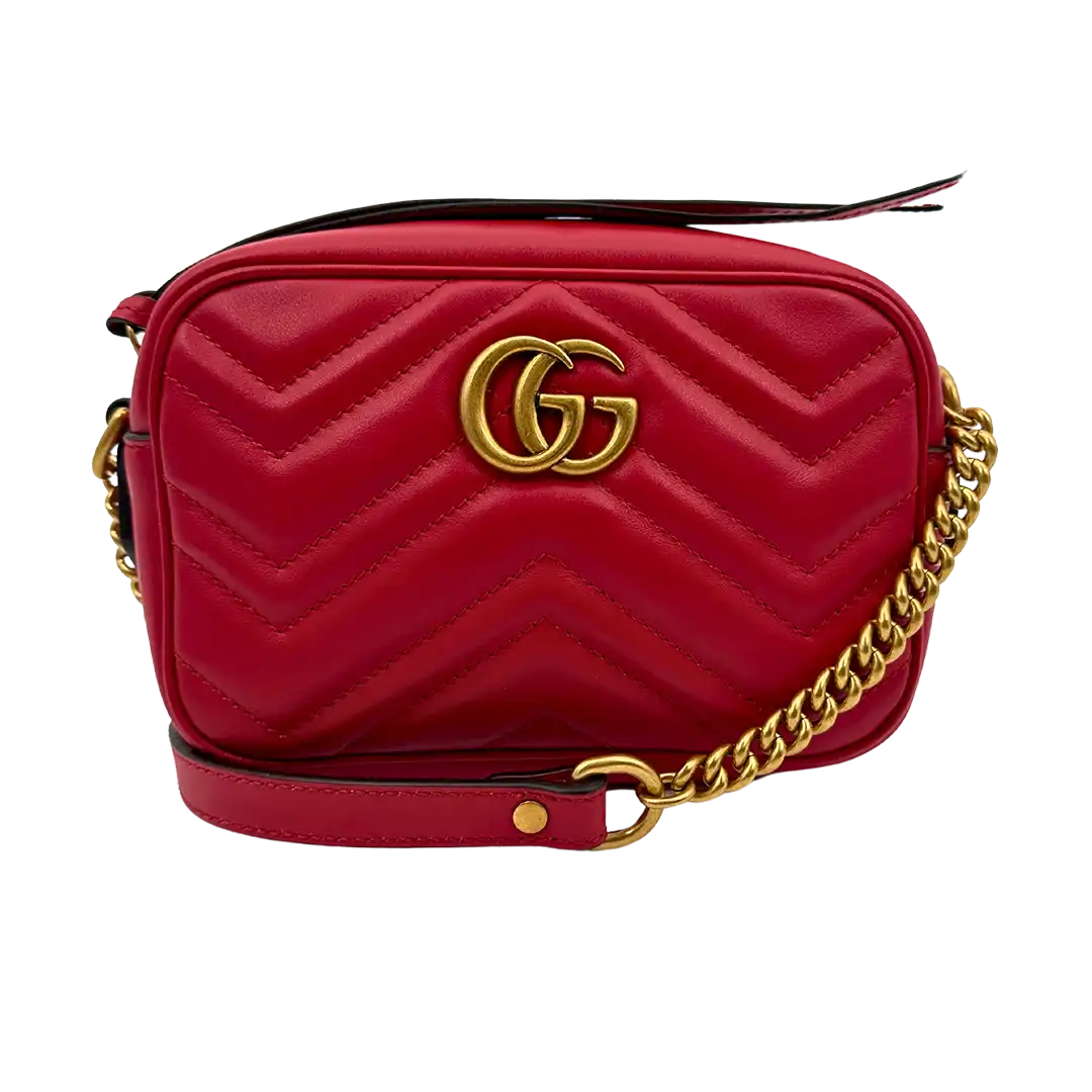 Gucci kleine GG Marmont Schultertasche aus Matelassé rot Fullset / neuwertig Gucci