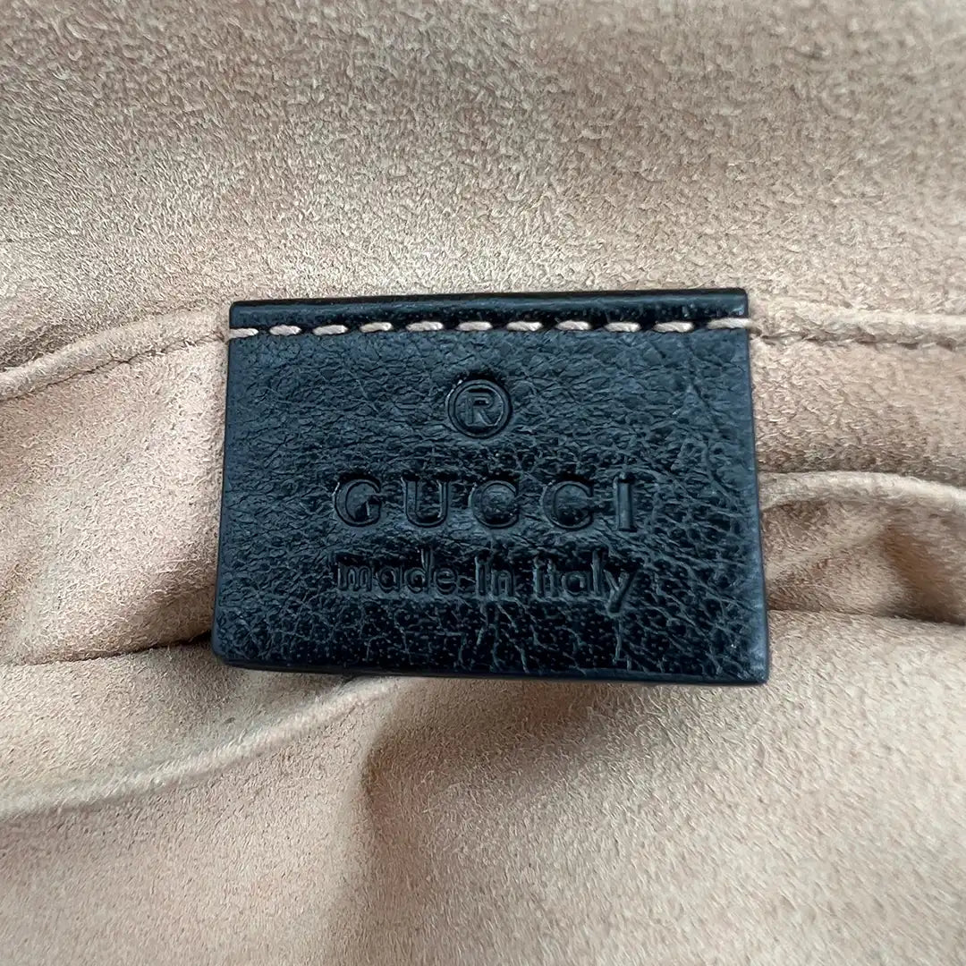 Gucci Rebelle  GG Marmont Schultertasche schwarz / gut Gucci