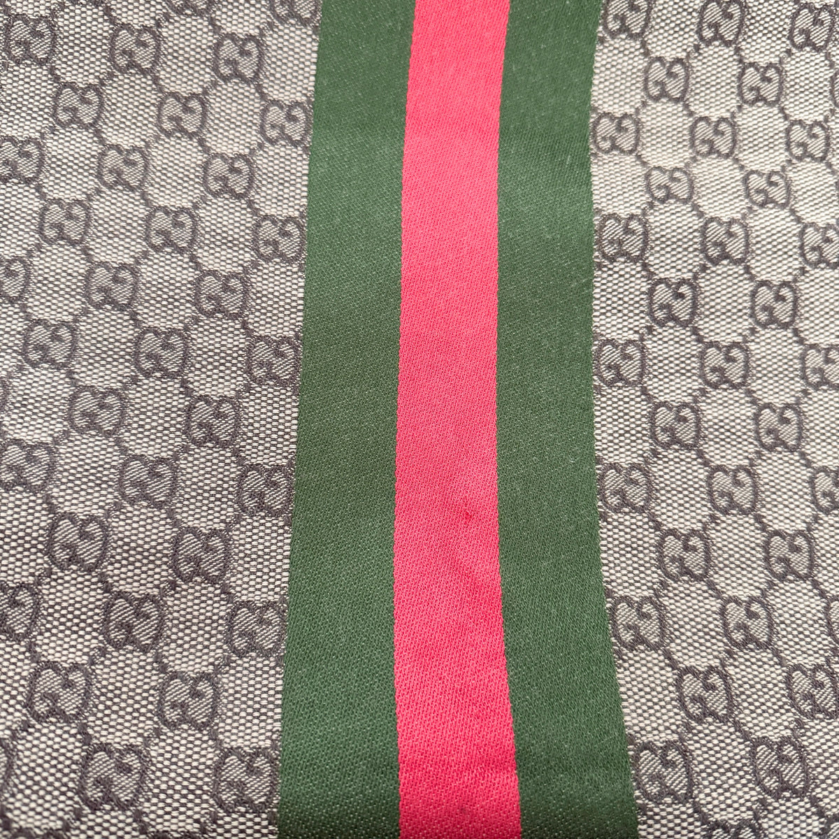 Gucci GG Schal aus Wolle und Seide Braun / neuwertig Gucci