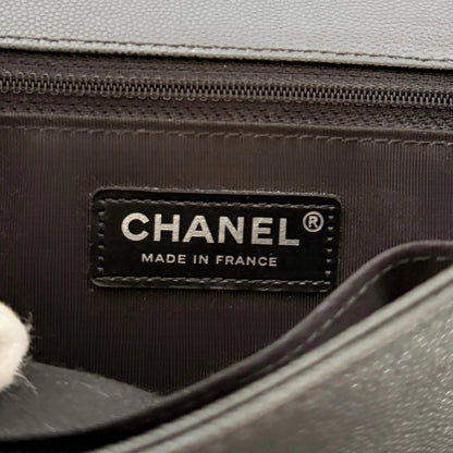 Chanel Boy Medium Kaviarleder Schwarz Fullset / neuwertig Chanel