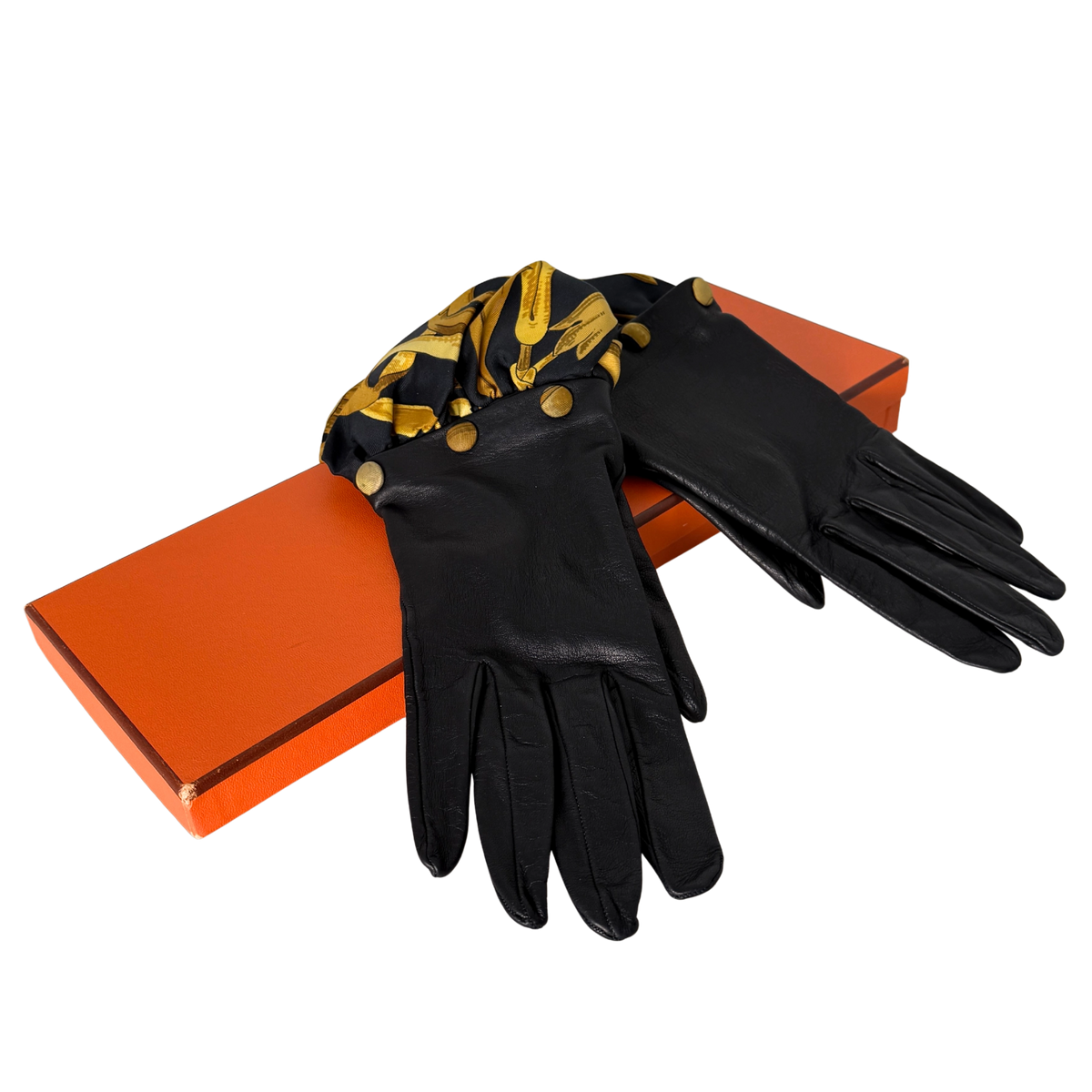 Hermès Lederhandschuhe mit Seidensaum Schwarz / neuwertig Hermès