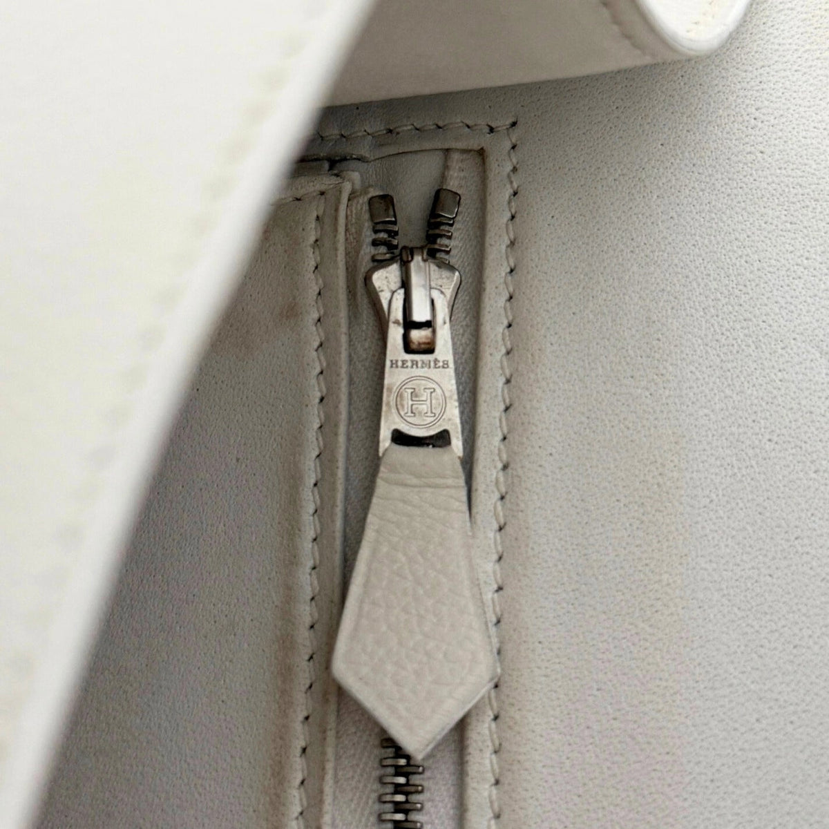 Hermès Constance 24 Vintage Evercolor Leder Weiß / gut Hermès