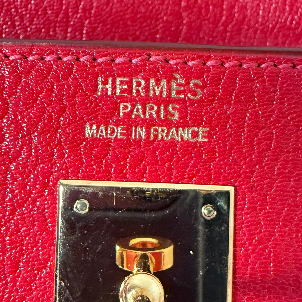 Hermès Vintage Chèvre Mysore Retourné 35 Kelly Bag Rouge Vif goldene Hardware / sehr gut Hermès