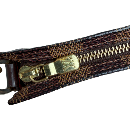 Louis Vuitton Pochette Accessoires Damier Ebène Canvas Braun Gold Louis Vuitton