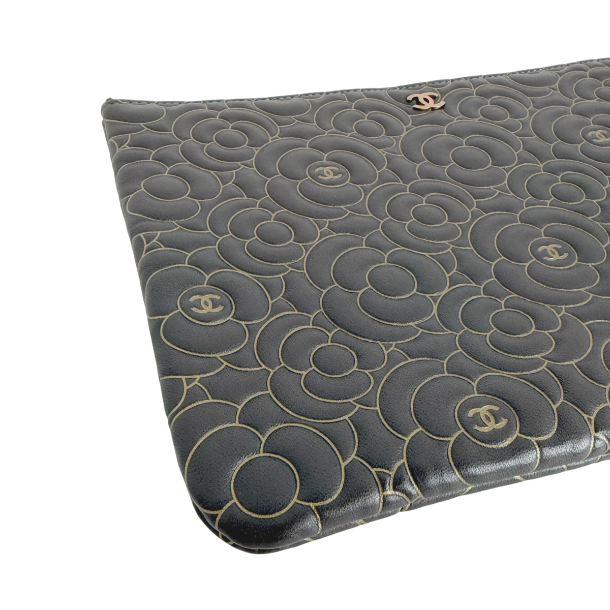 Chanel O Case Medium Camellia Lammleder Schwarz Gold Clutch