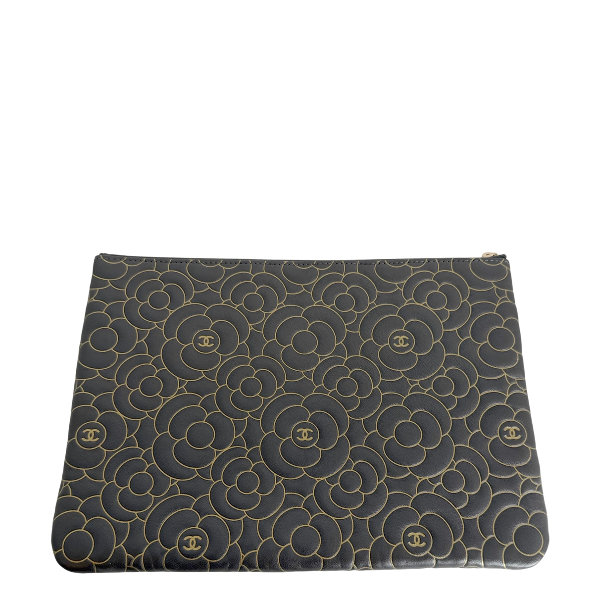 Chanel O Case Medium Camellia Lammleder Schwarz Gold Clutch