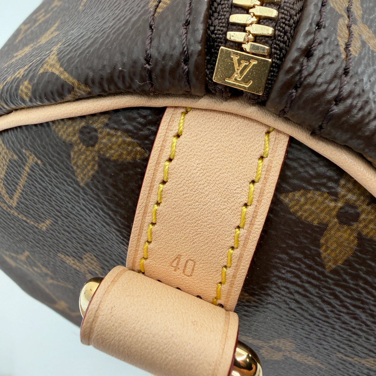 Louis Vuitton Speedy Bandoulière 40 Monogram Canvas Braun Gold