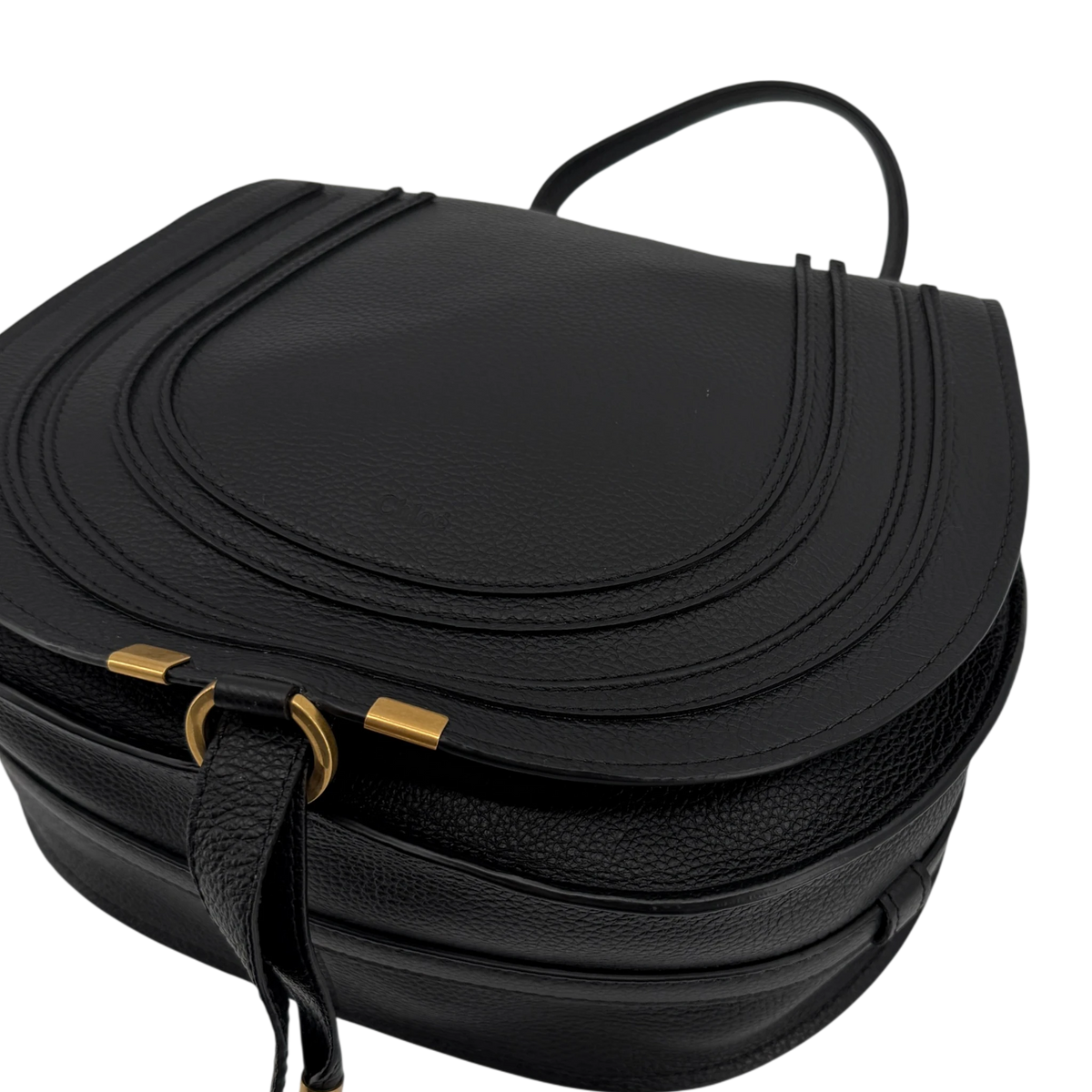 Chloé Marcie Medium Saddle Bag Genarbtes Kalbsleder Schwarz Gold – Ansicht 7