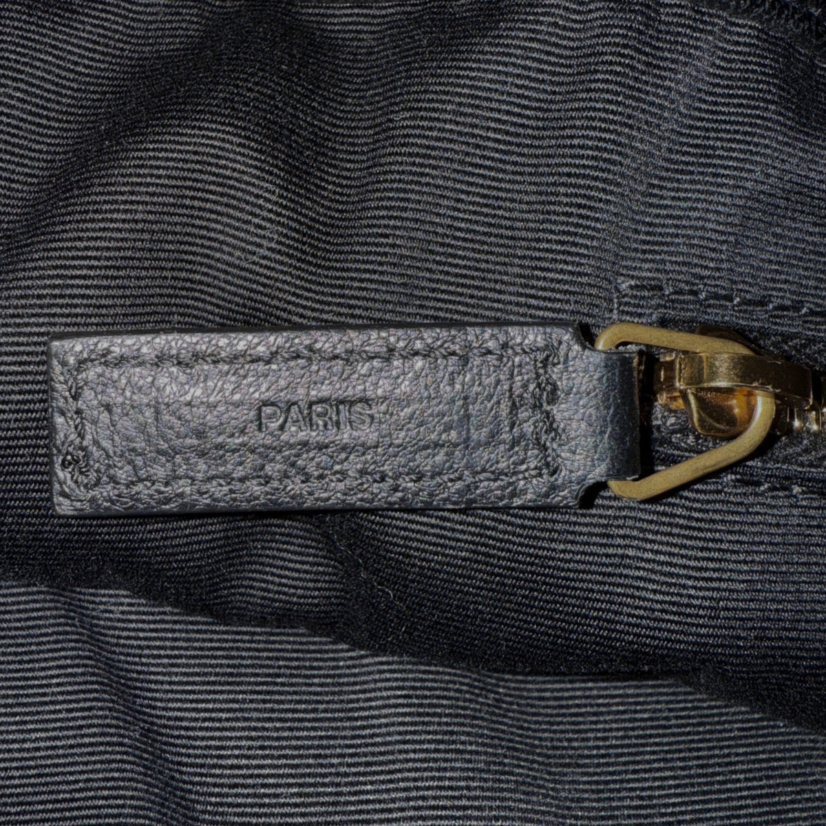 Saint Laurent ICARE Maxi-Shopper aus gestepptem Lammleder Schwarz / sehr gut Saint Laurent