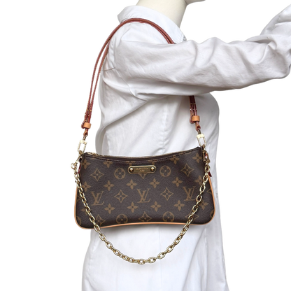 Louis Vuitton Liv Pochette Monogram Canvas Braun / neuwertig Louis Vuitton
