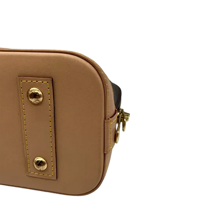 Louis Vuitton Alma BB detail 2