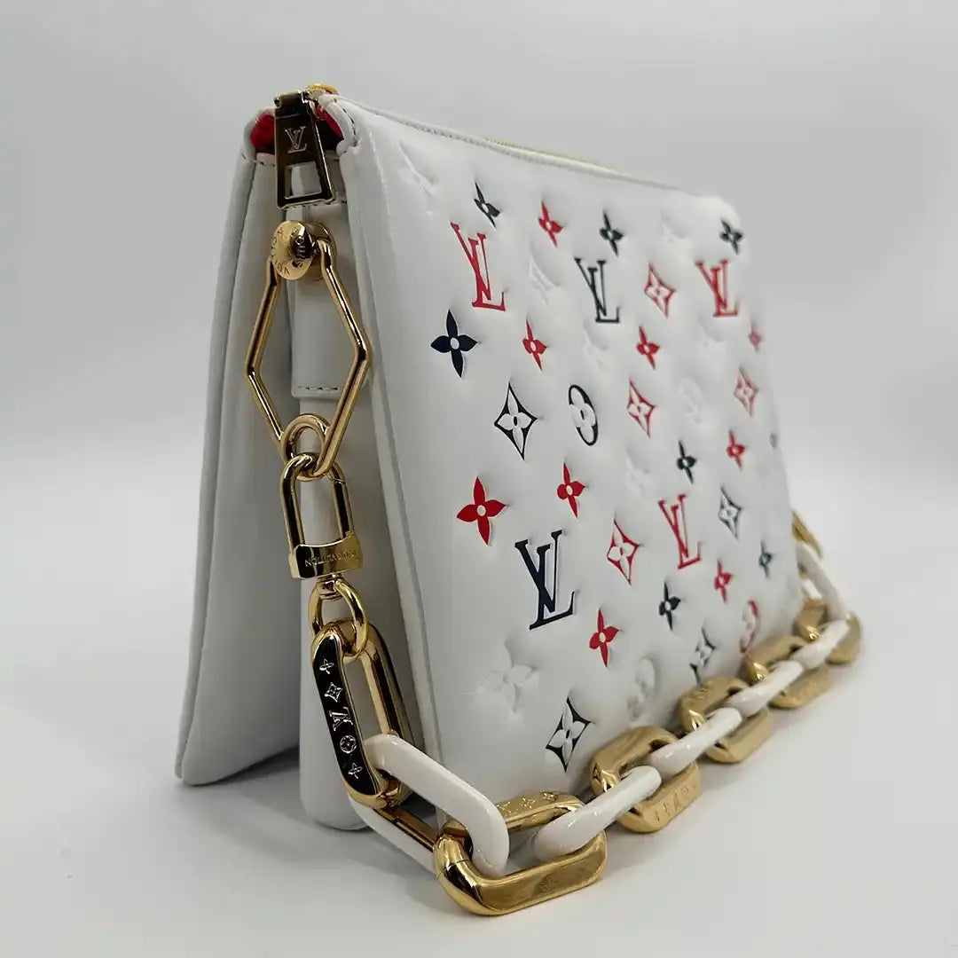 Louis Vuitton Coussin PM weiß  goldene Hardware M23466/ neuwertig Louis Vuitton