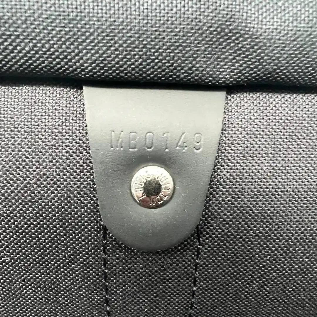 Louis Vuitton Keepall 45 mit Schulterriemen Monogram Eclipse / sehr gut Louis Vuitton