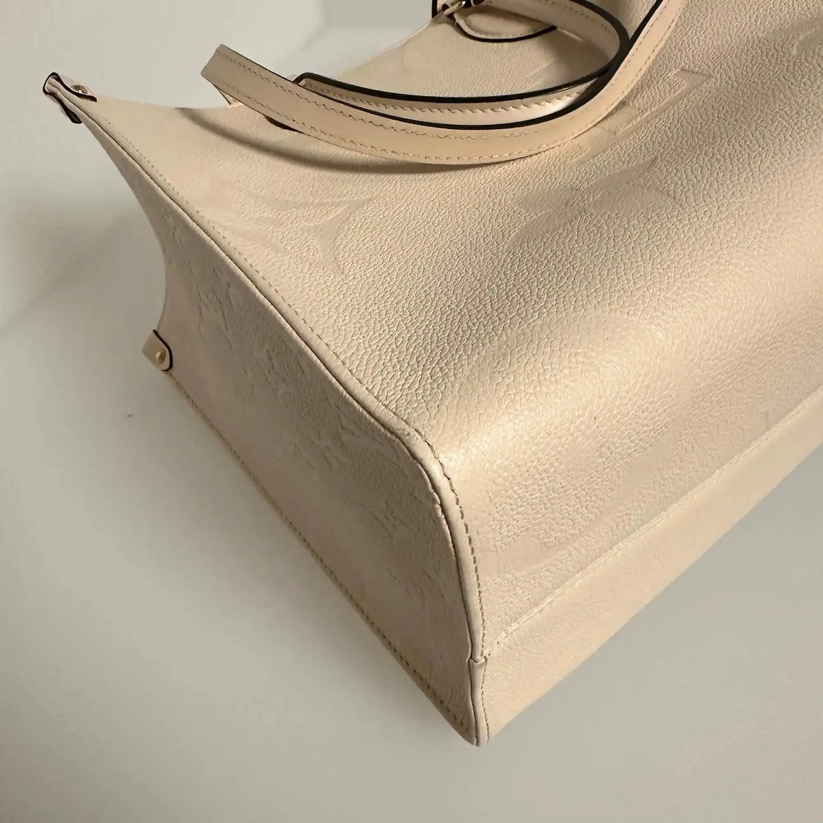 Louis Vuitton Onthego MM mittelgroß  Creme Empreinte Leder Fullset / sehr gut Louis Vuitton