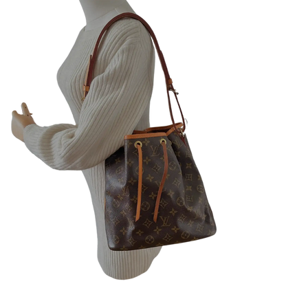 Louis Vuitton Petit Sac Noé Monogram Canvas / gut Louis Vuitton