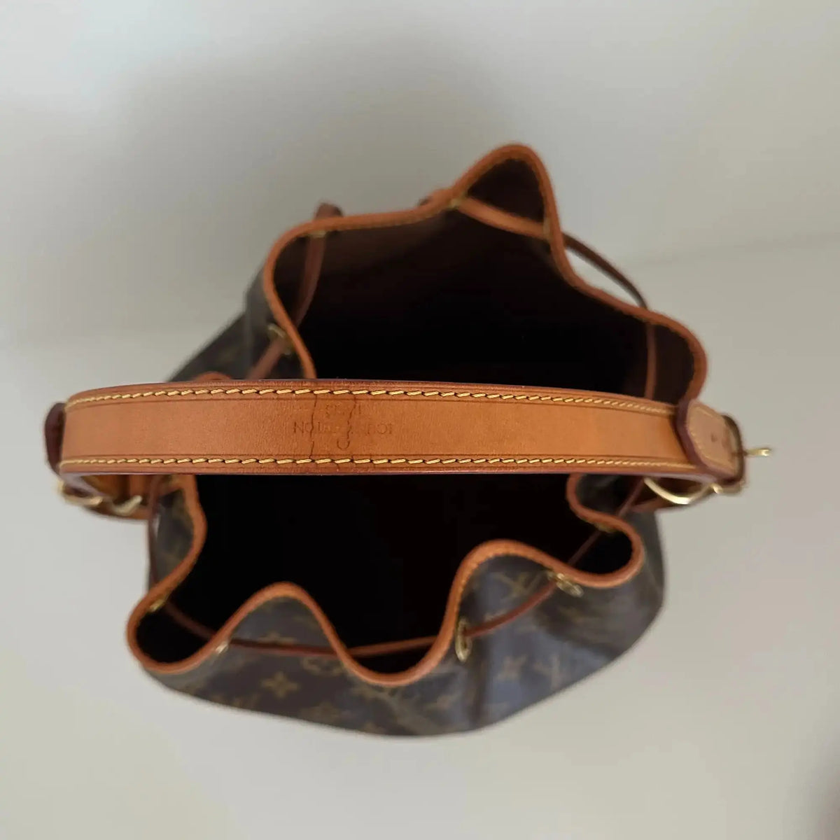 Louis Vuitton Petit Sac Noé Monogram Canvas / gut Louis Vuitton
