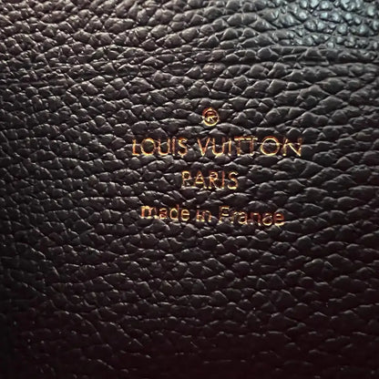 Louis Vuitton Pochette Melanie MM Marine Rouge Empreinte Leder / neuwertig Louis Vuitton