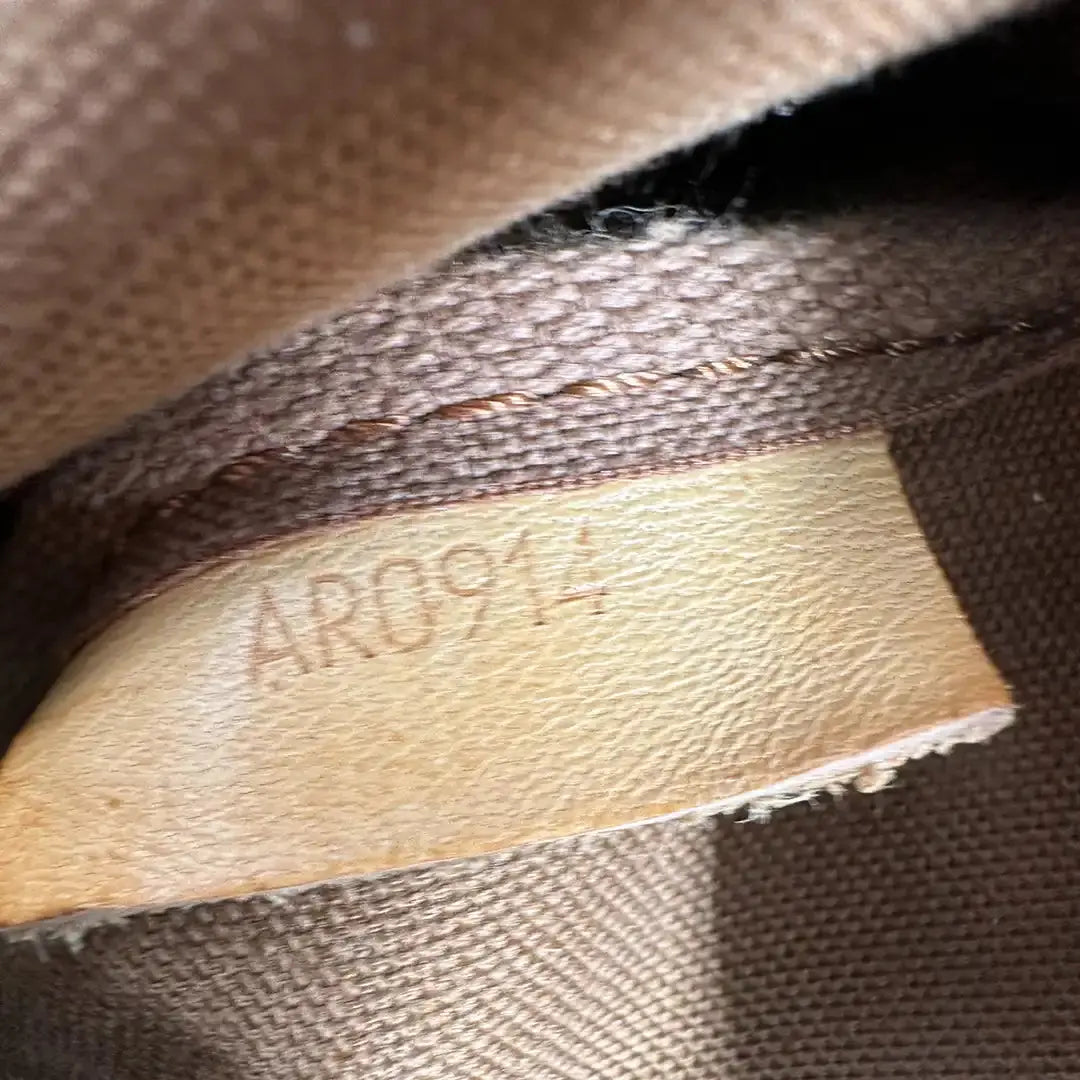 Louis Vuitton Saumur 30 Monogram Canvas Vintage Bag / gut Louis Vuitton