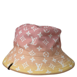 Louis Vuitton Bucket Hat Gradient Monogram by the Pool