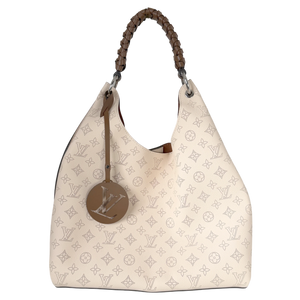 Louis Vuitton Carmel Hobo Mahina leer Crème Beige zilver