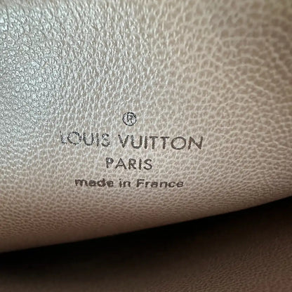 Louis Vuitton Coussin PM M23056 schwarz / silber Hardware / neuwertig Louis Vuitton